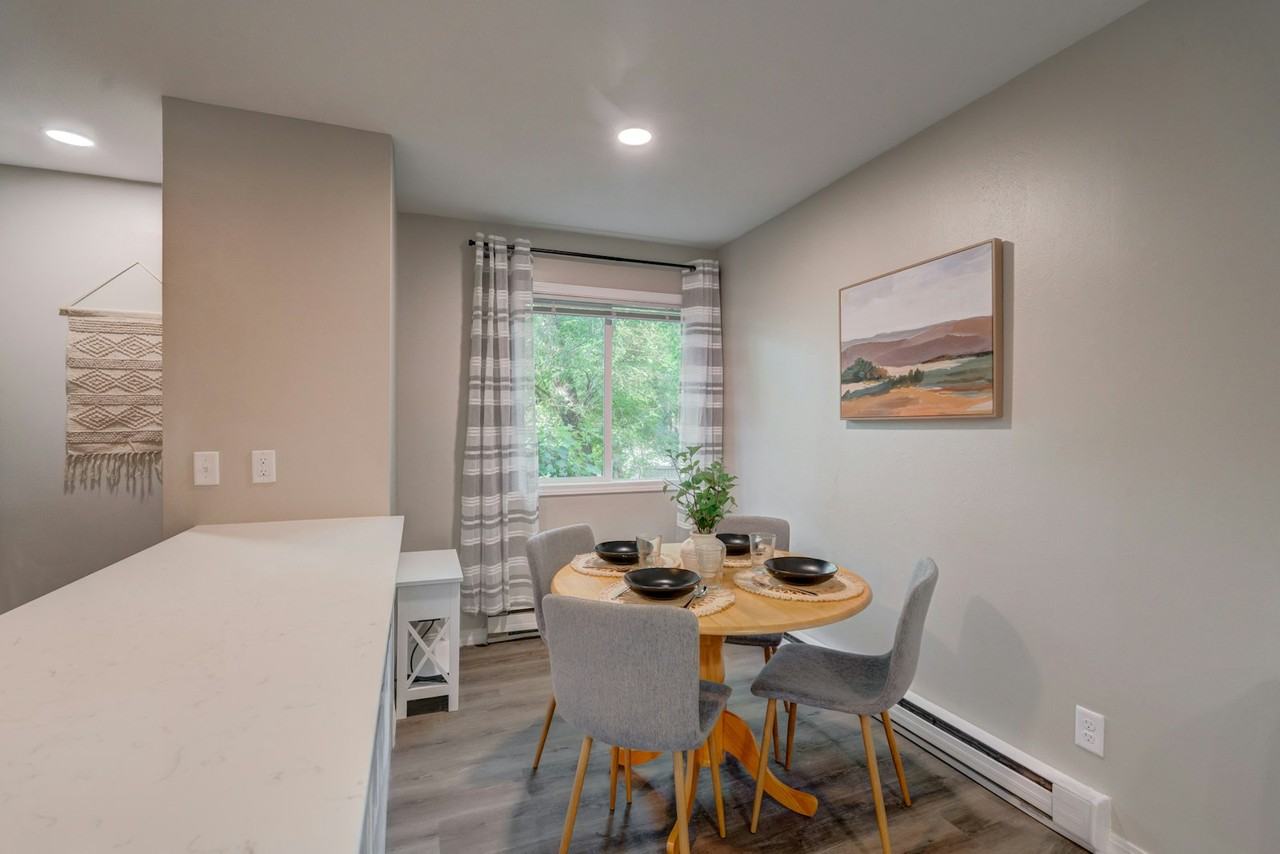 1230 East Dayton Street, Unit 2 - Photo 5 of 16