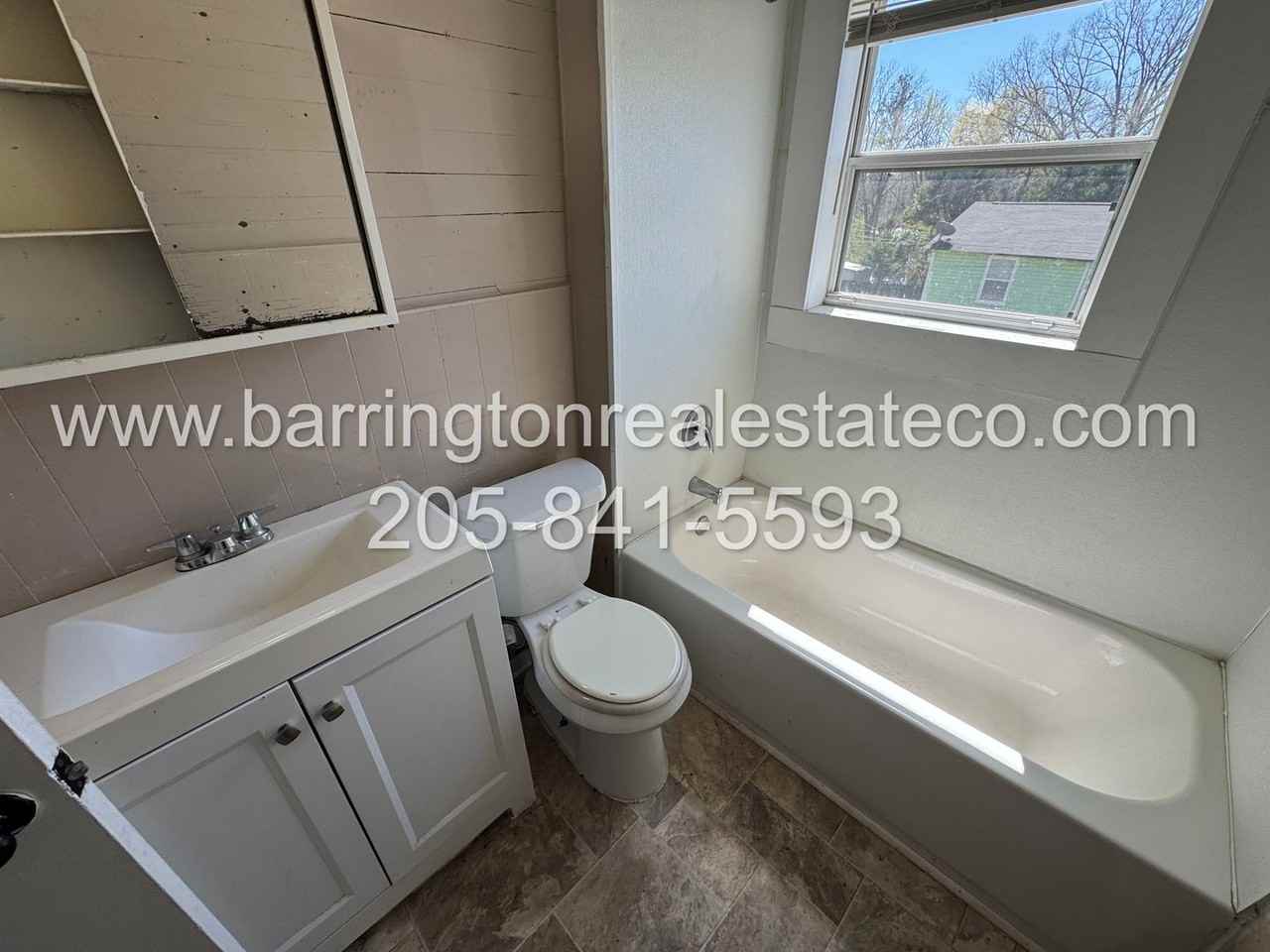 213 Beech Ave - Photo 4 of 5