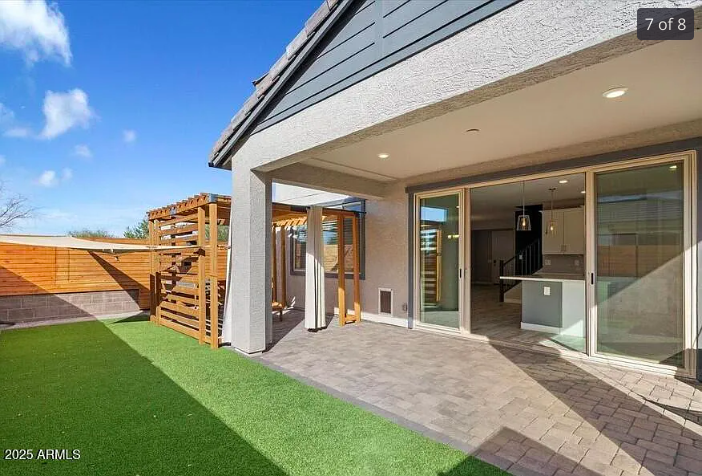 10013 East Trent Avenue - Photo 6 of 14