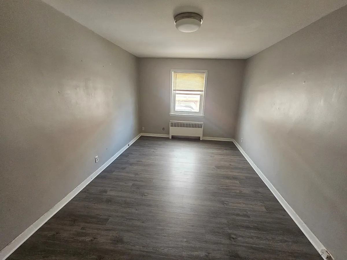 6315 Everett Ave #A20 - Photo 2 of 9