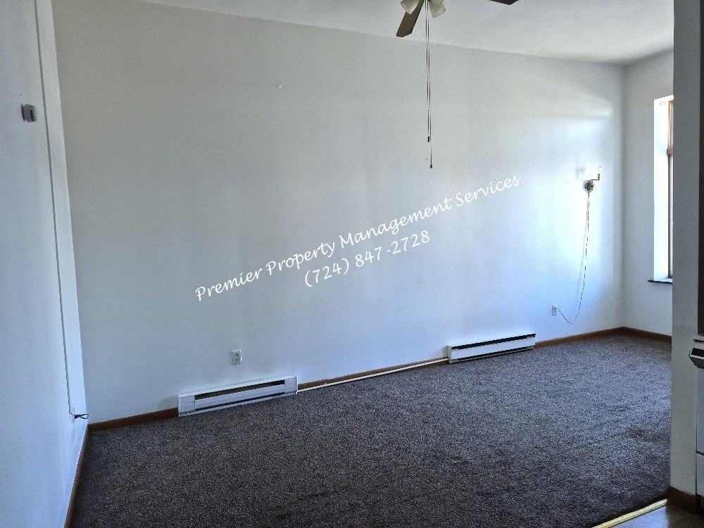 518 West Cunningham Street, Unit 1 - Photo 7 of 9