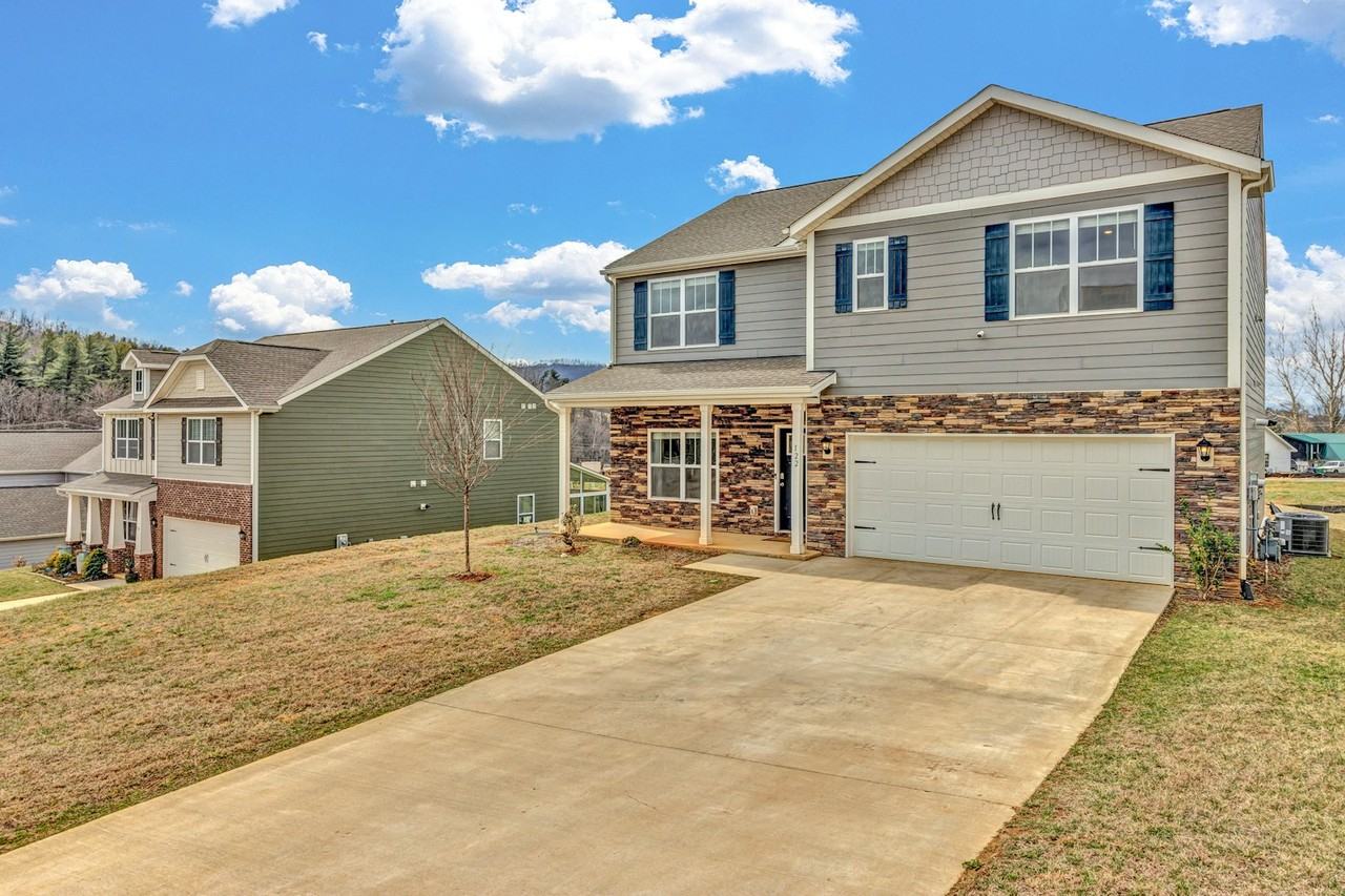 122 Amblers Knoll Road - Photo 2 of 49