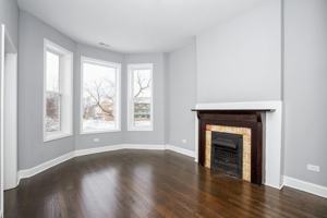 featured image of 7322 S Langley Ave
