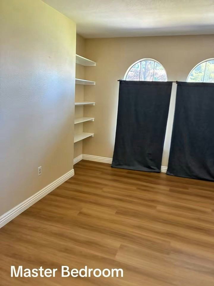 609 Spyglass Lane, Unit 1 - Photo 3 of 32