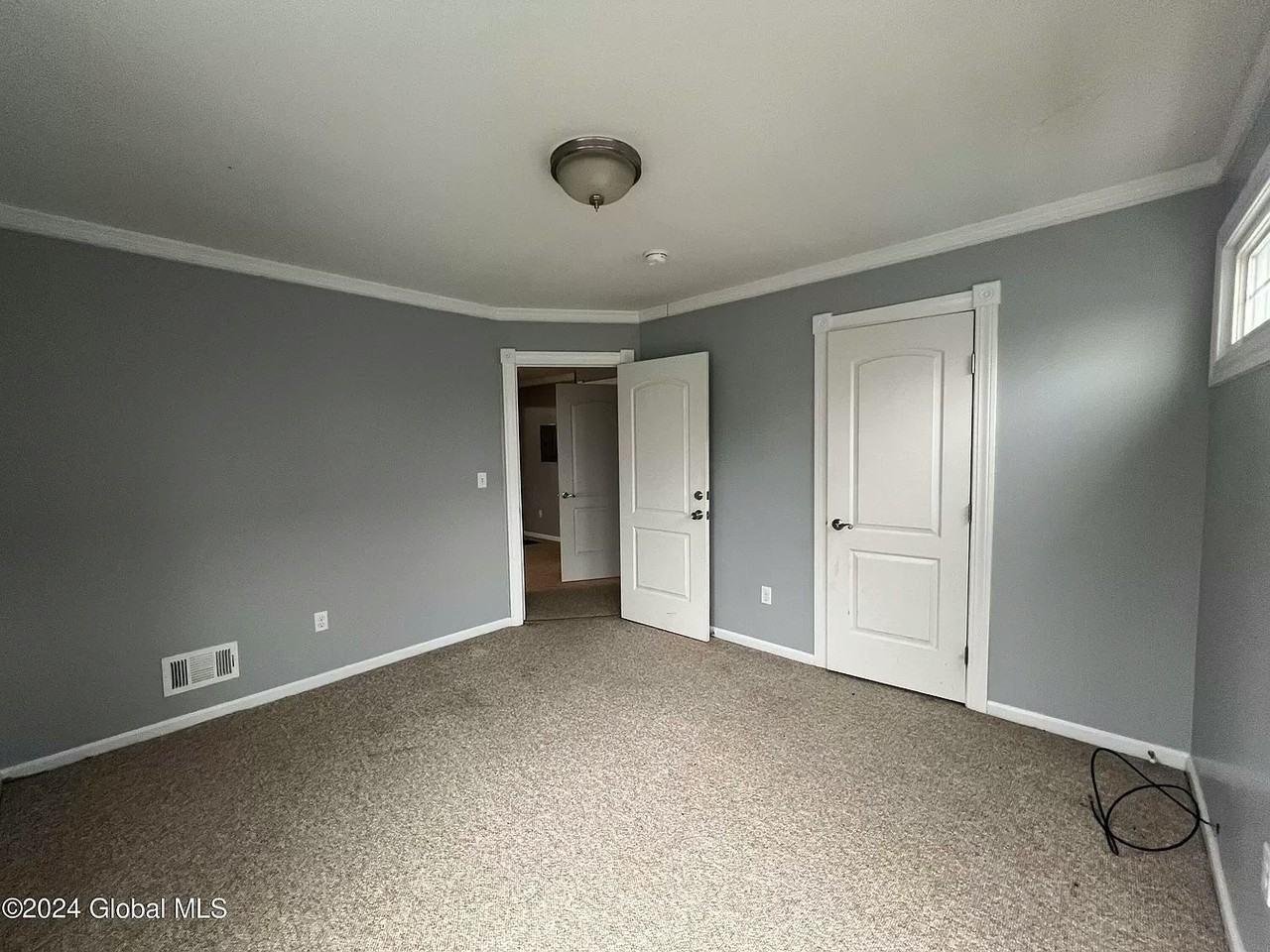 10 Highland Terrace, Unit 2 - Photo 3 of 13