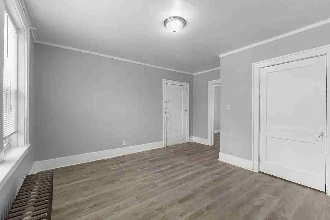 1705 Oakman Boulevard, Unit 5 - Photo 3 of 7