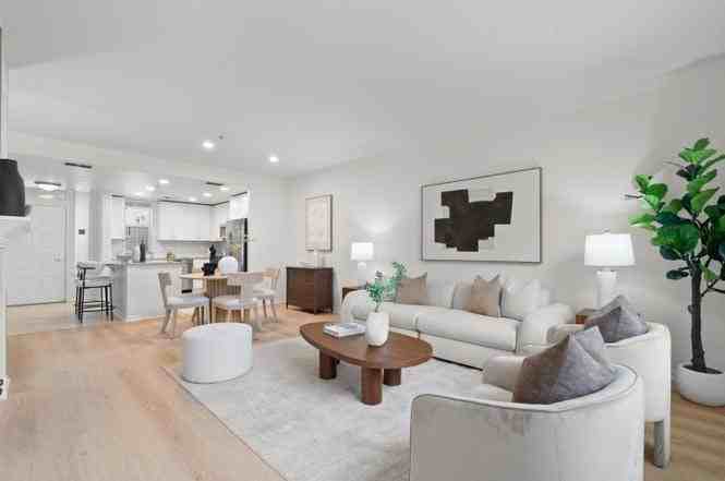 3901 Lick Mill Boulevard, Unit 225 - Photo 4 of 22