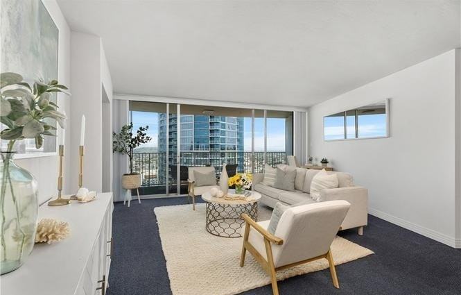 700 East Ocean Boulevard, Unit 76 - Photo 4 of 19