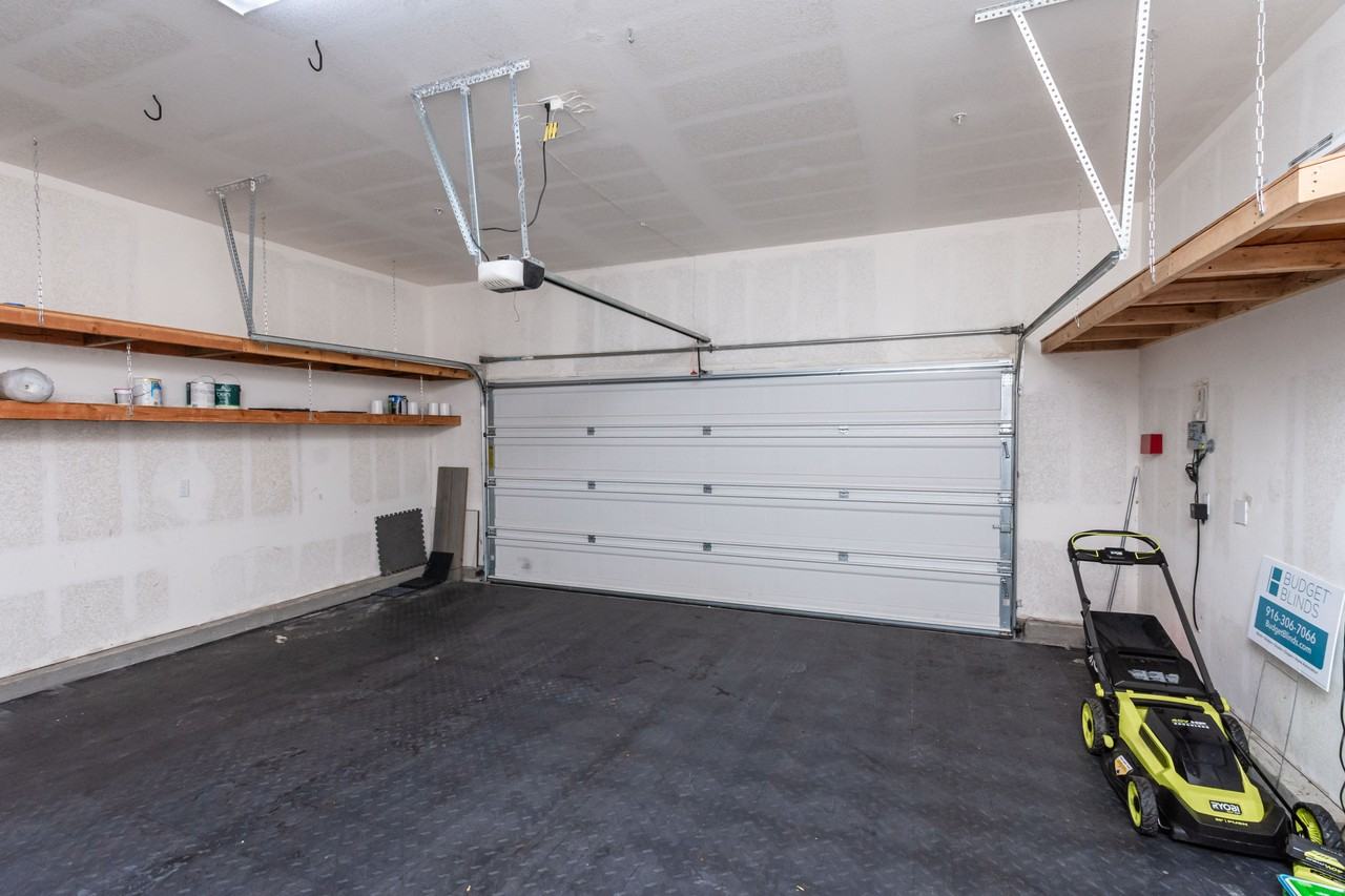 4412 Natomas Central Dr - Photo 3 of 20