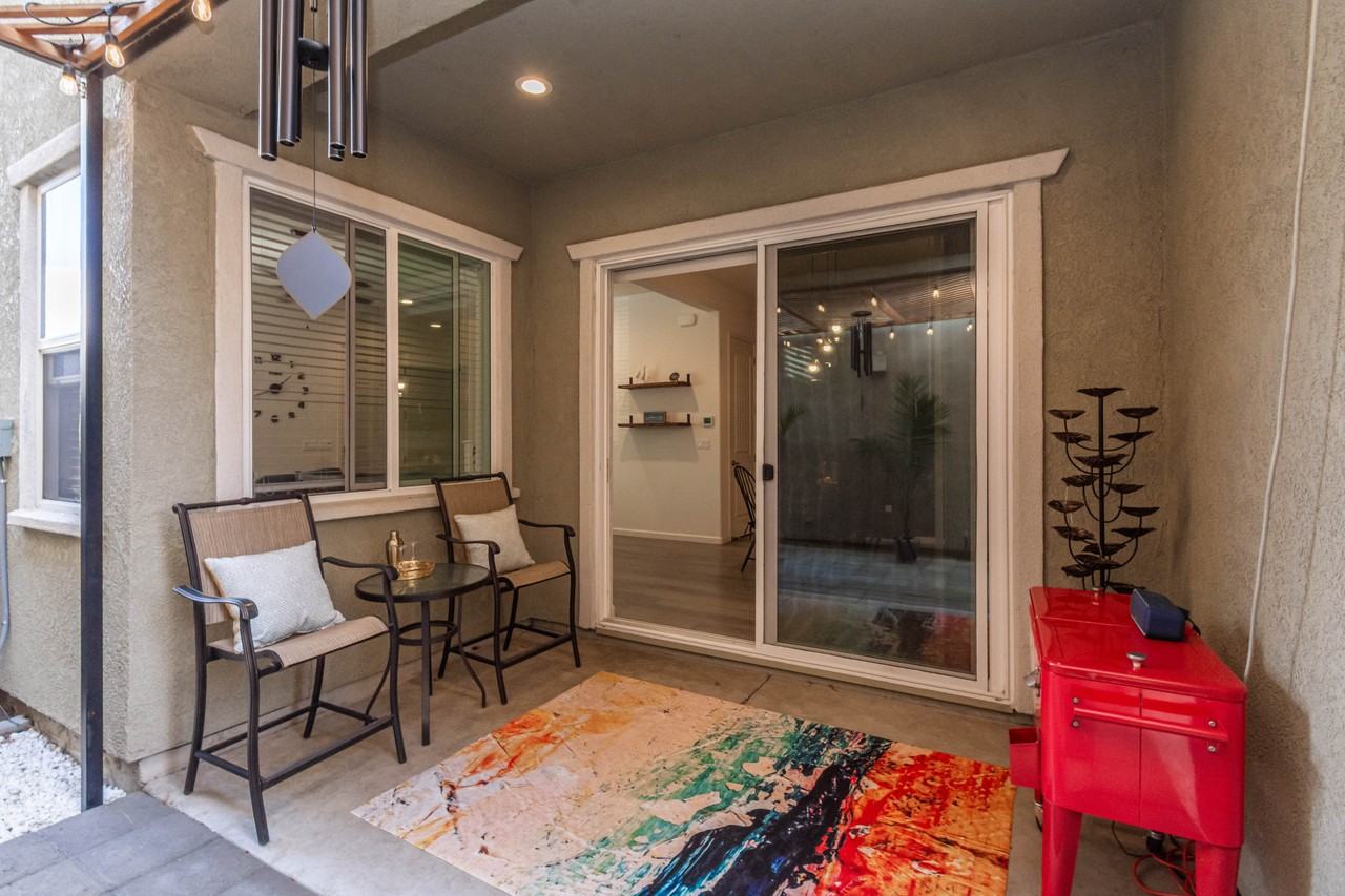 4412 Natomas Central Dr - Photo 5 of 20