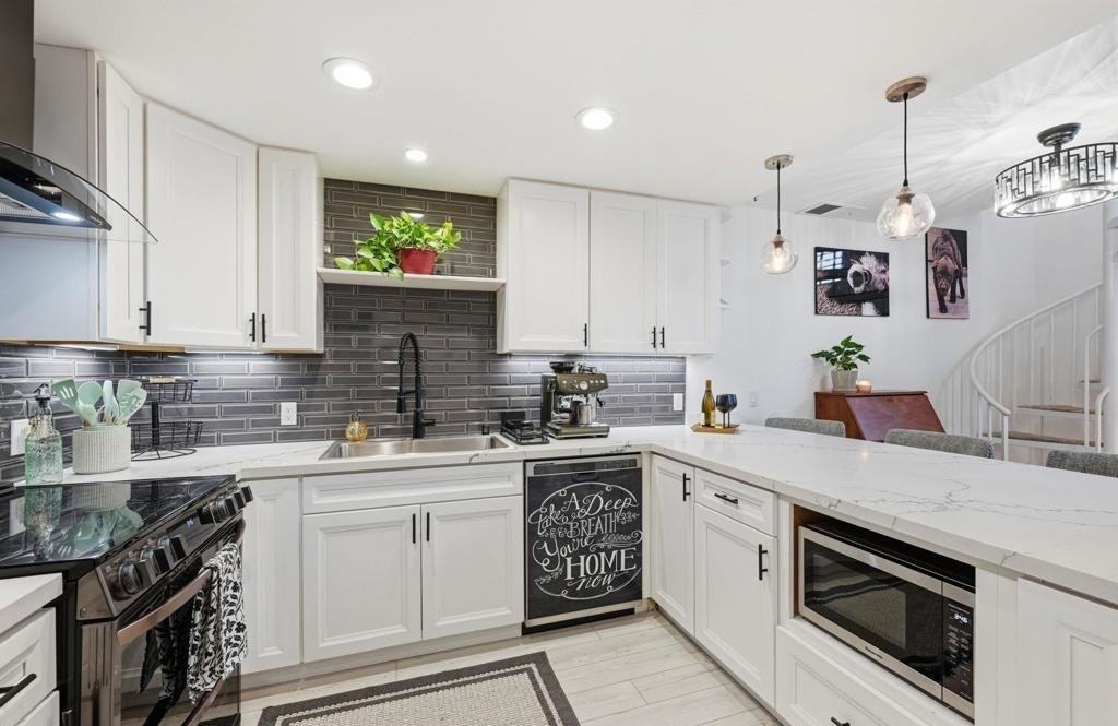 744 Eastshore Terrace, Unit 122 - Photo 5 of 19