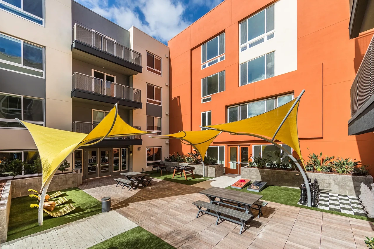 300 West Washington Avenue, Unit 304 - Photo 5 of 16