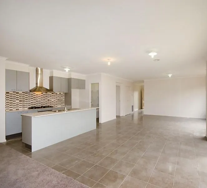 1841 S Glenn Ave - Photo 2 of 7