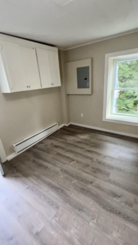 7 Glazier Street, Unit 7 Glazier St unit 3 - Photo 3 of 9