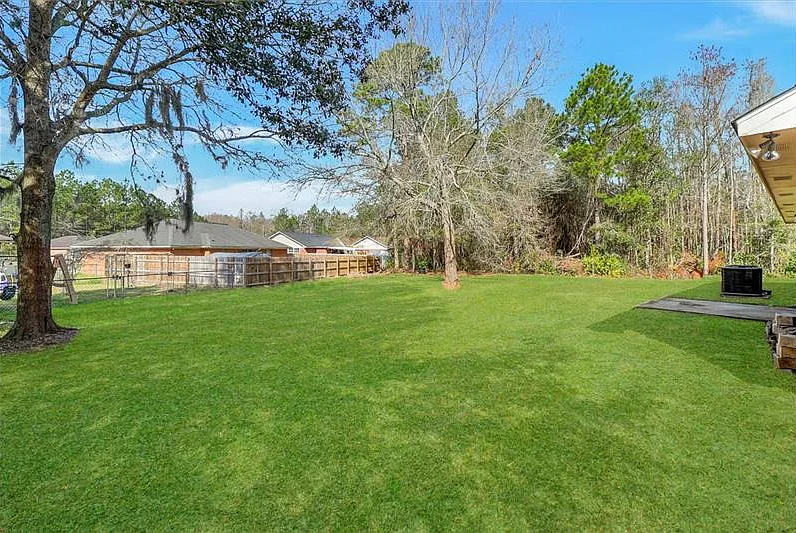 2538 Cove Street - Photo 5 of 25