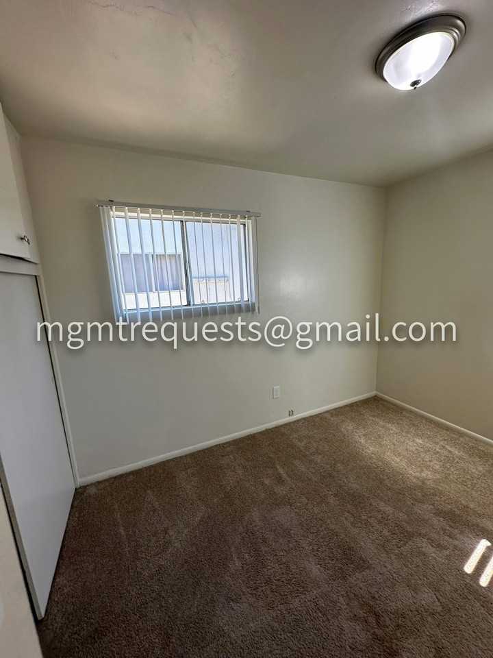 926 Edgar Ave, Unit 916 - Photo 5 of 17