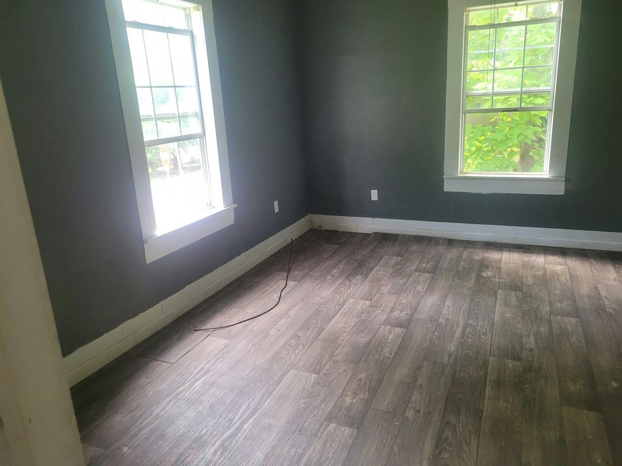 507 South Middle Street - Photo 2 of 16