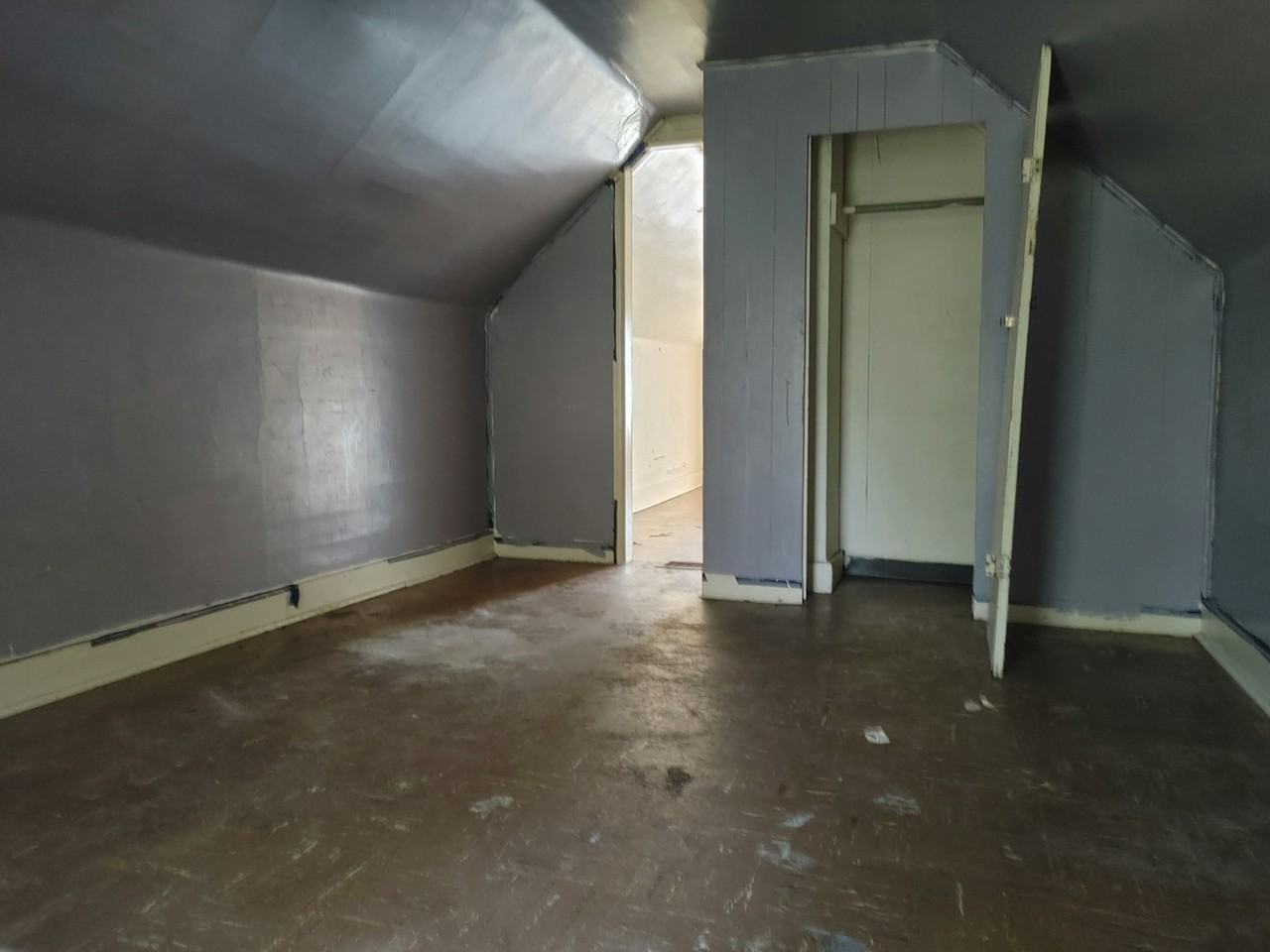 2011 West Ann Street - Photo 5 of 9