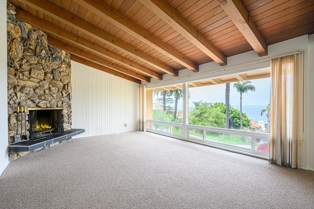 552 Vía Del Monte - Photo 4 of 35