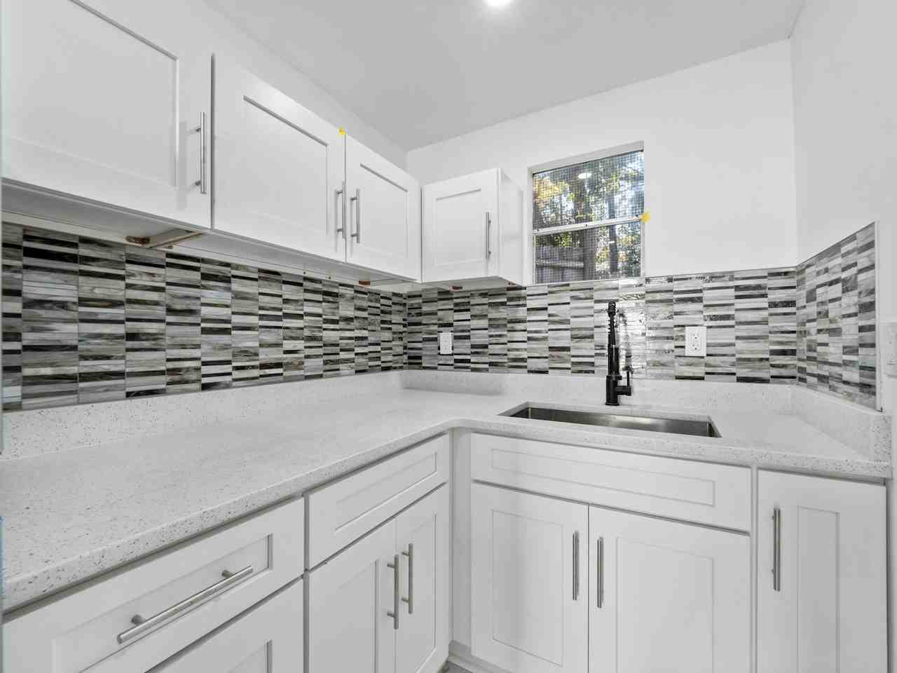 2500 Marlboro Street, Unit B-4 - Photo 2 of 5