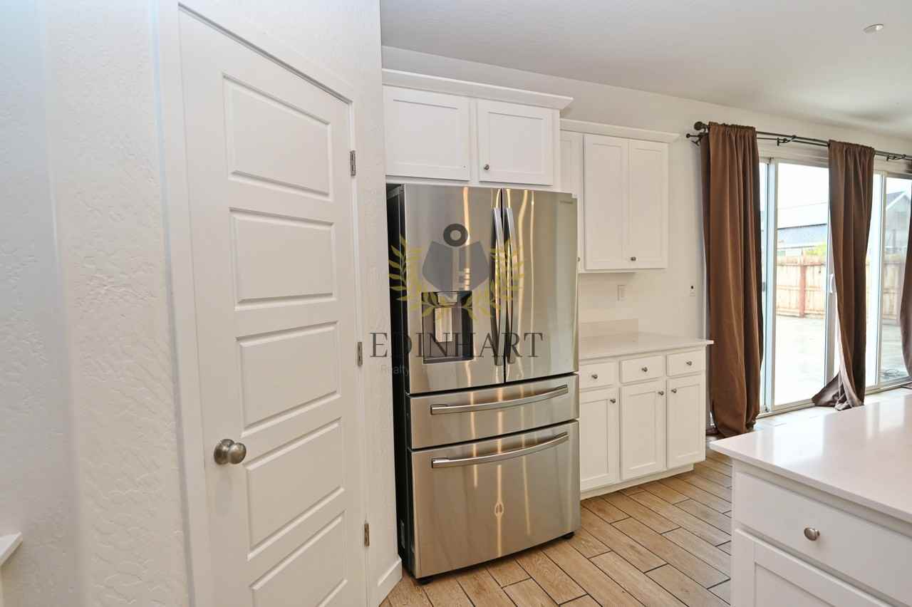 6342 E Robinson Ave #1 - Photo 6 of 48