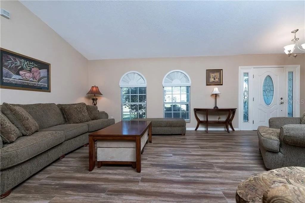 25173 Recife Drive - Photo 2 of 14