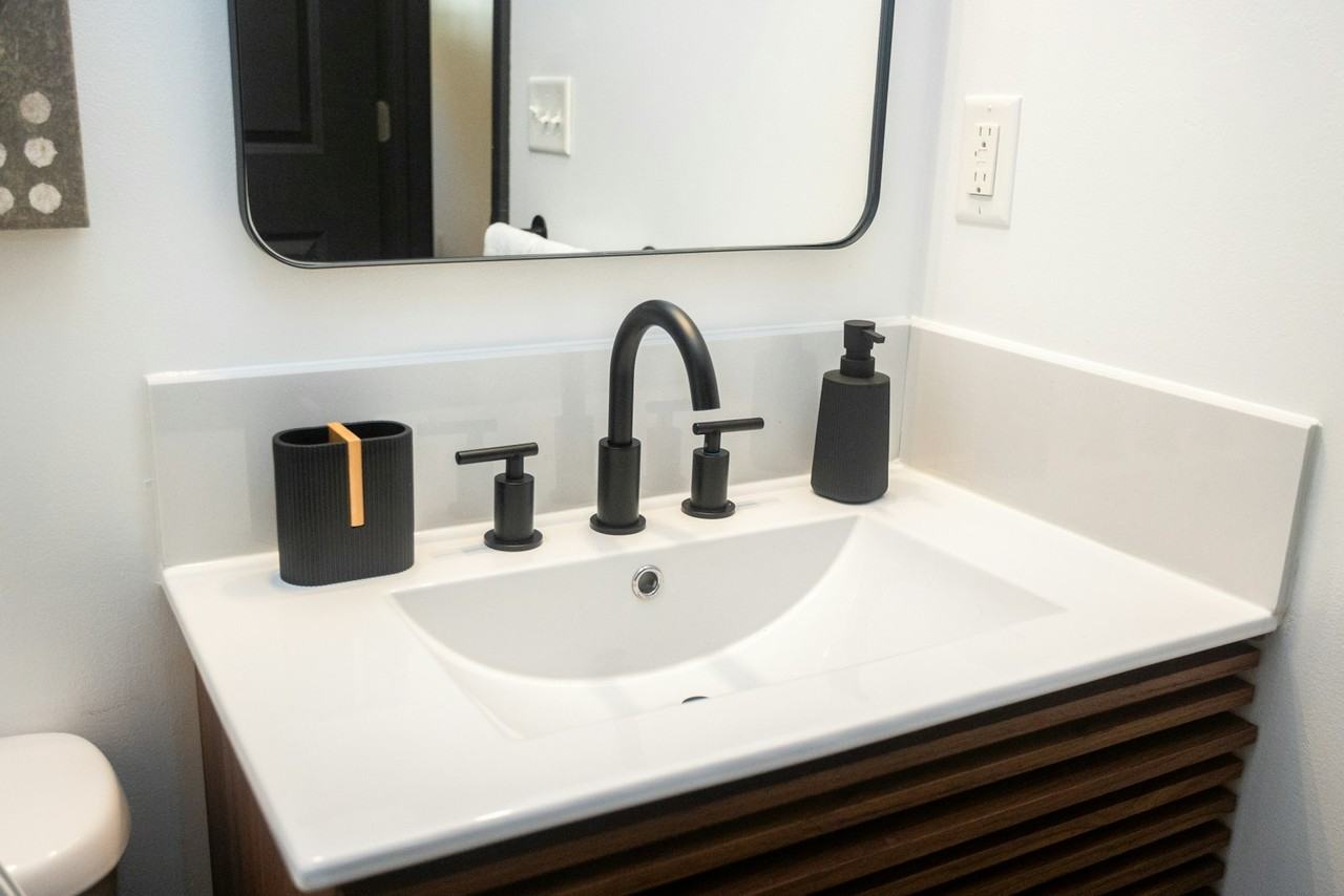 172 River Street, Unit 103 - Photo 7 of 12