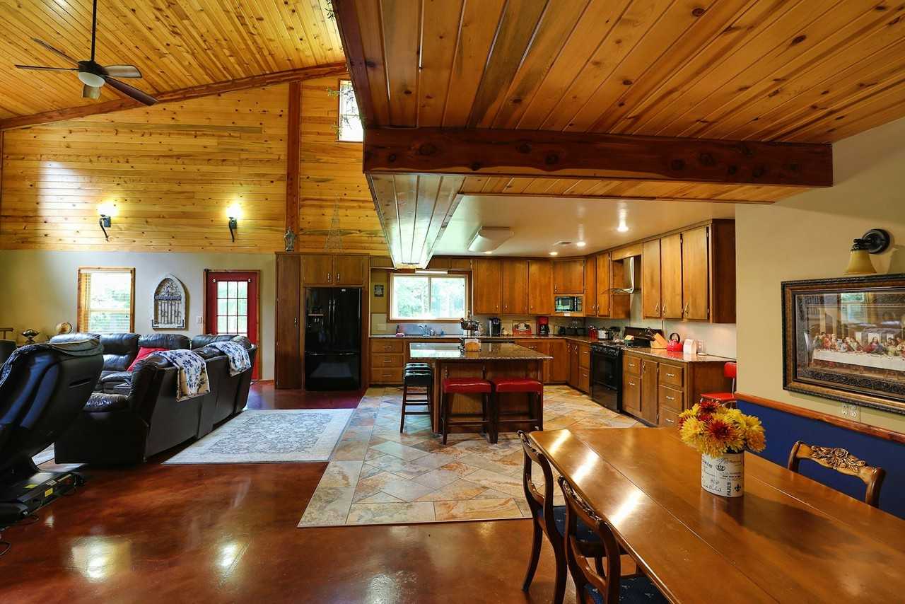 1083 N 4290 Road - Photo 3 of 41