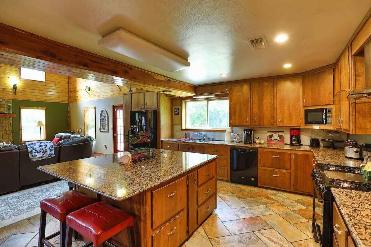 1083 N 4290 Road - Photo 7 of 41