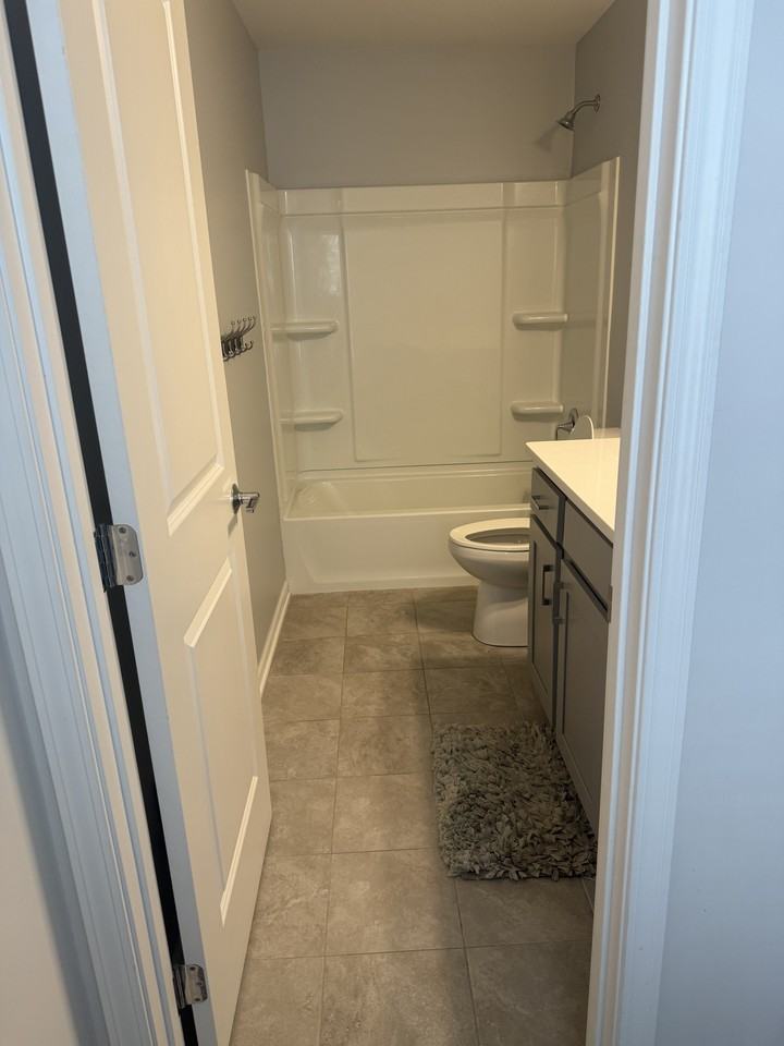 8692 Pioneer St - Photo 4 of 20