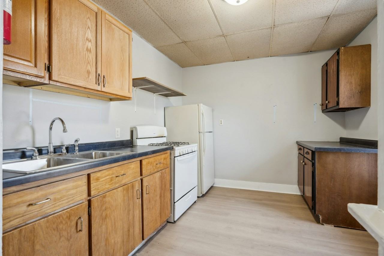 227 Allen Street, Unit 225 #4 - Photo 7 of 10