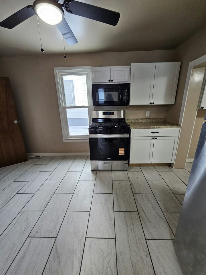 2644 4th Street - Photo 6 of 16