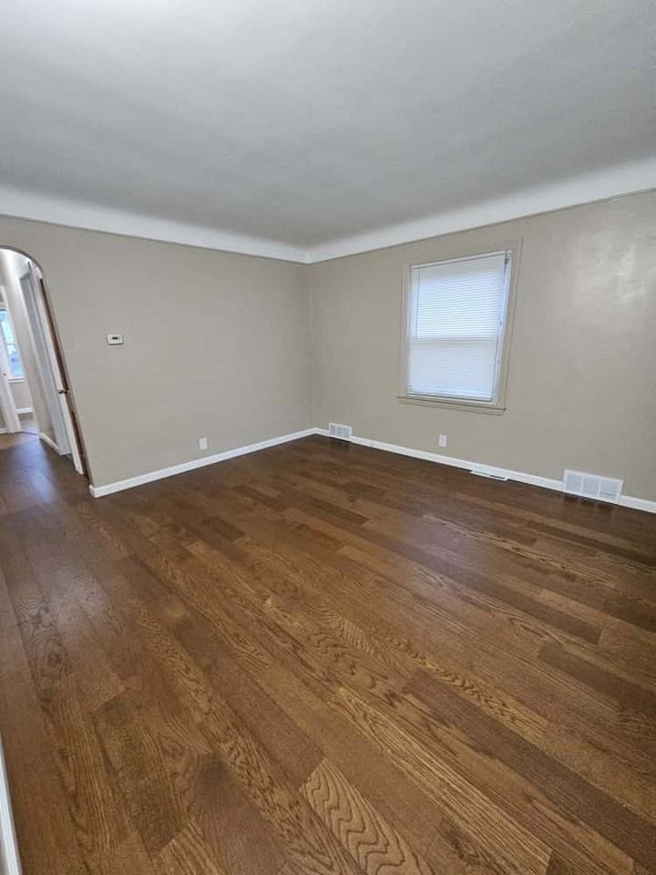 19684 Roscommon Street, Unit Roscommon - Photo 2 of 9