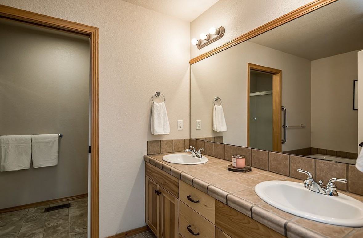 438 Nw 19th St #54 - Photo 7 of 8