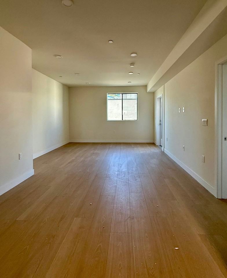 14535 Weddington Street, Unit 1BD C-Model - Photo 6 of 14