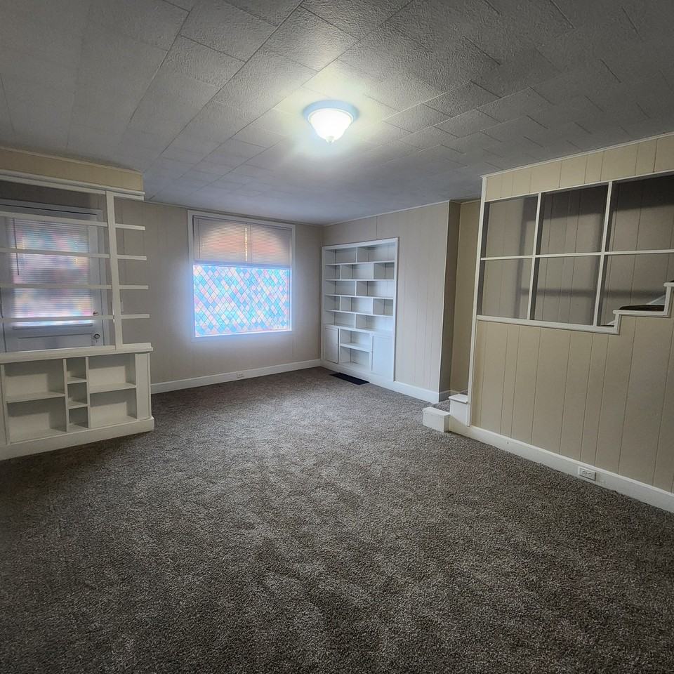 3908 5th Ave - Photo 4 of 14