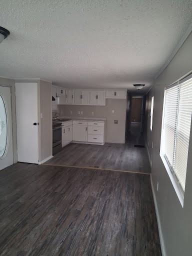 1920 E 151st Ave - Photo 2 of 10