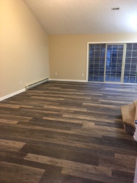 110 Falling Water Circle - Photo 5 of 13