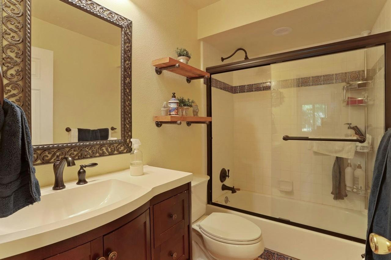 3616 Wood Duck Cir - Photo 3 of 50