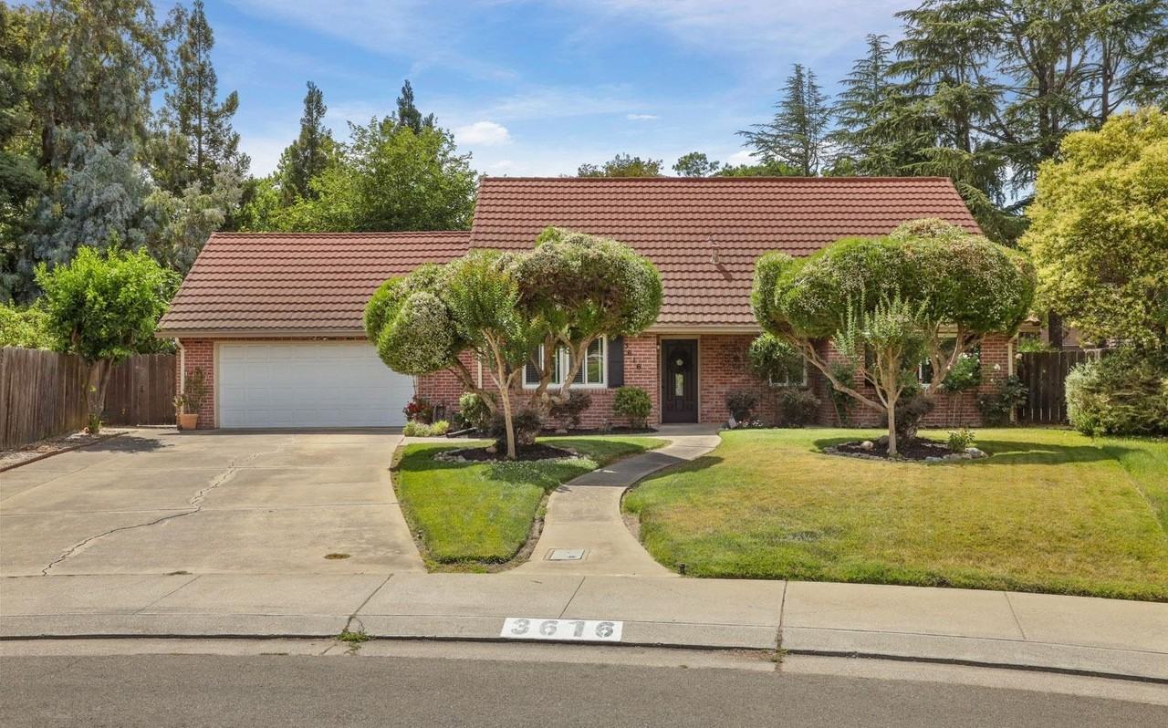 3616 Wood Duck Cir - Photo 4 of 50