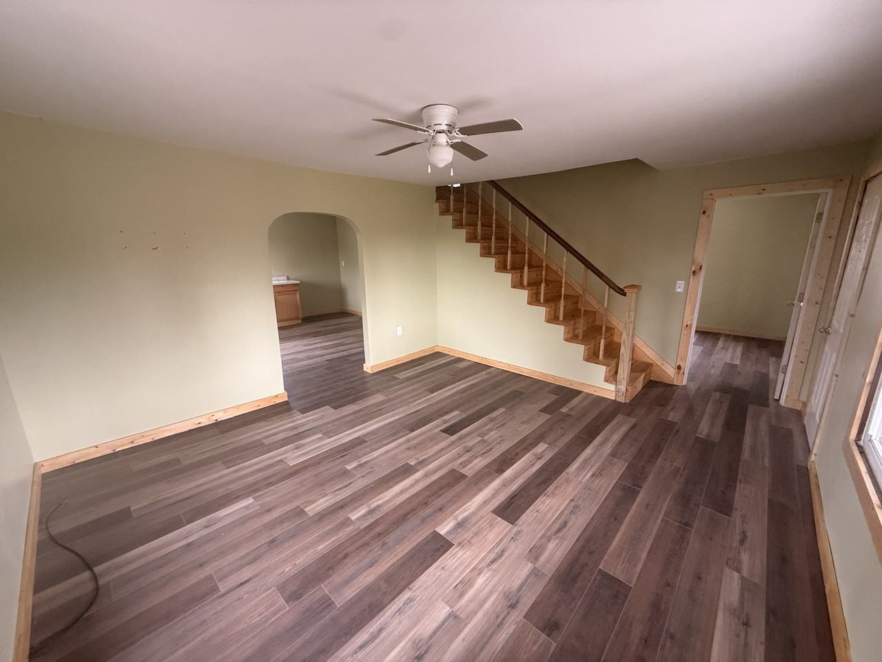 136 High St - Photo 3 of 18