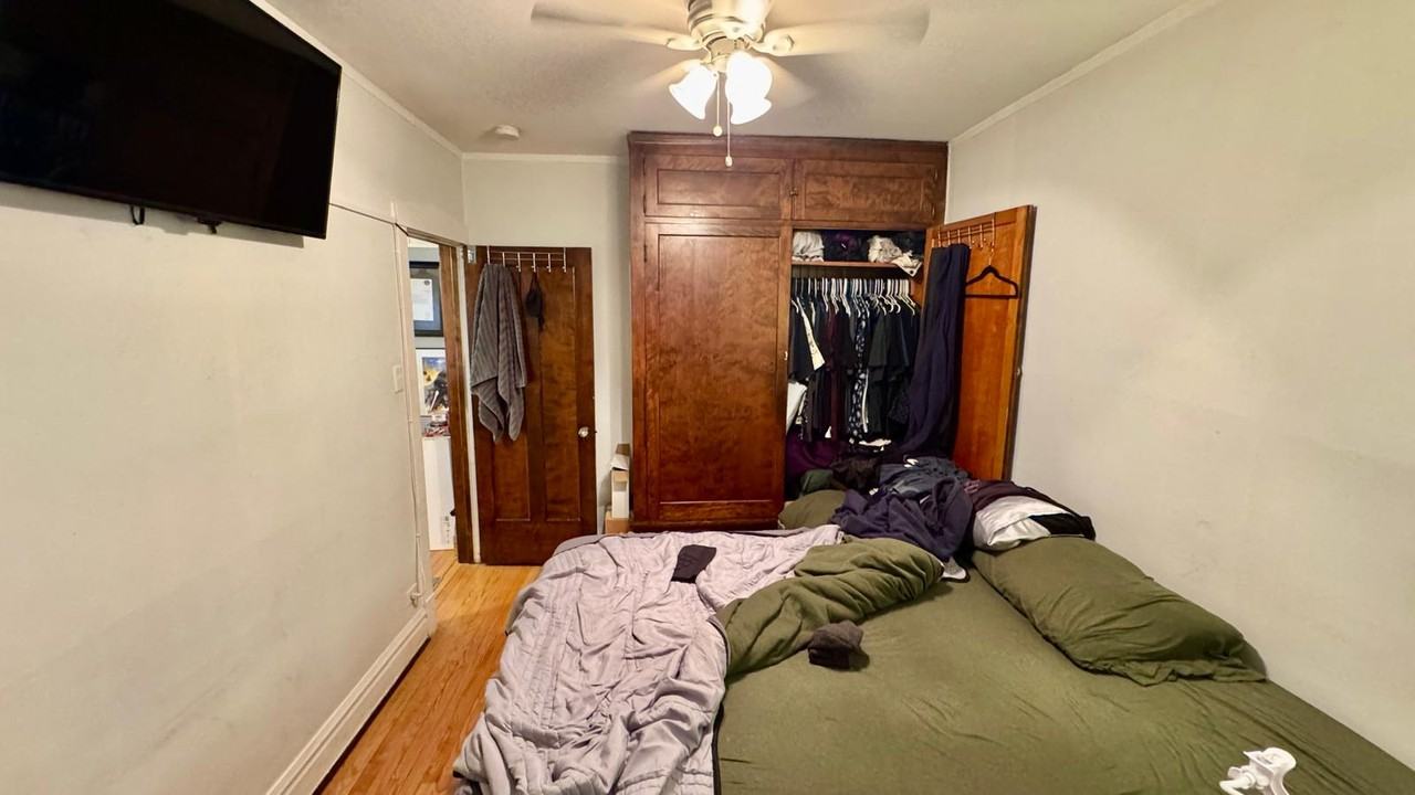 4205 N Linder Ave #2 - Photo 5 of 12