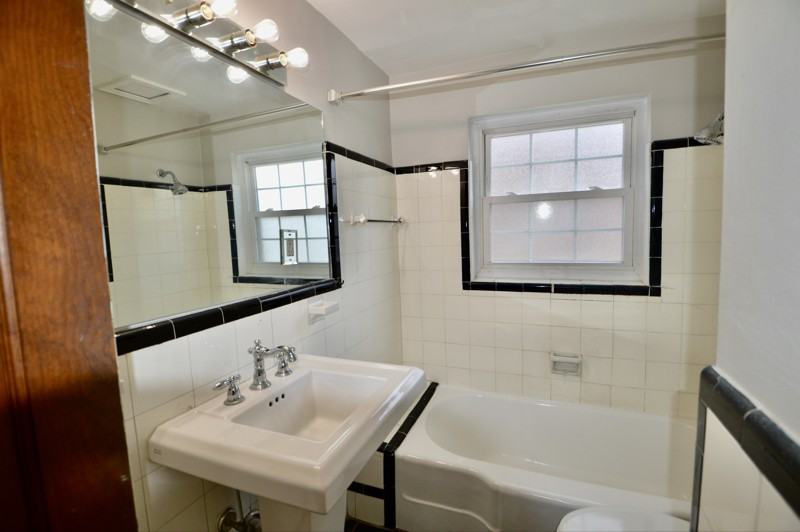 148 Breckenridge Ln #D - Photo 7 of 10