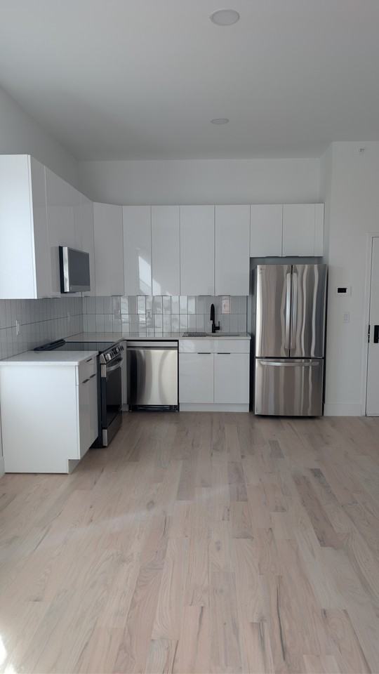 501 Central Ave #2D - Photo 6 of 14