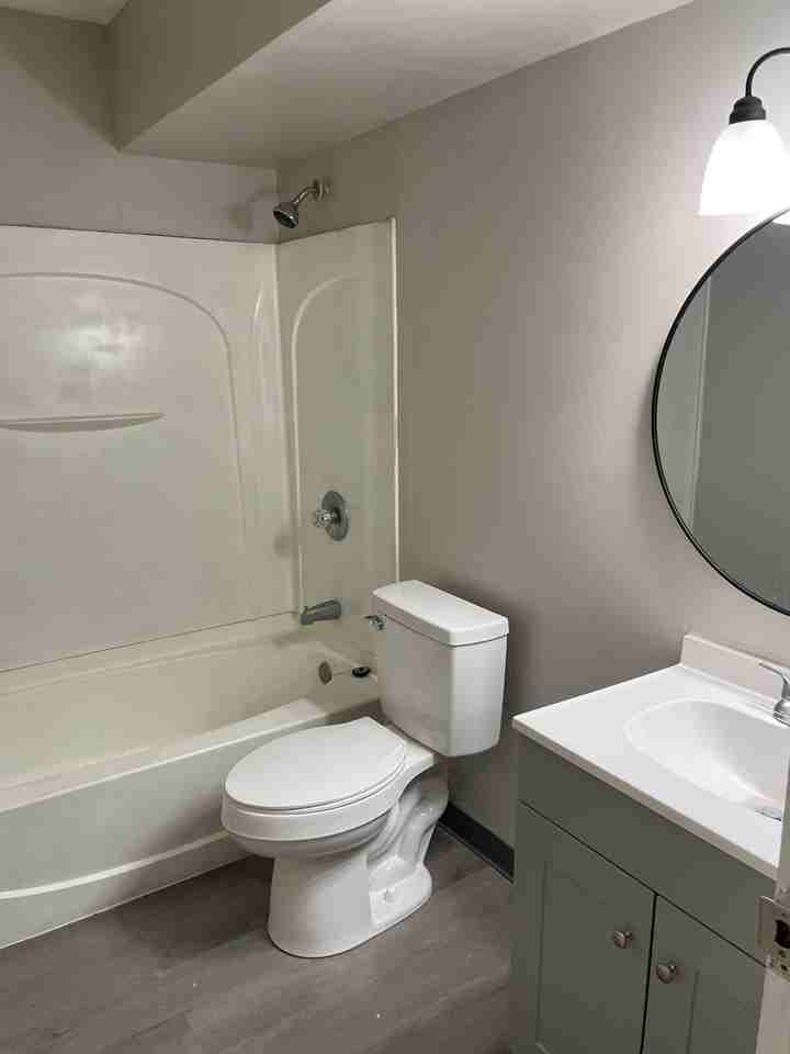 1829 Miles Ave Nw #12 - Photo 5 of 6