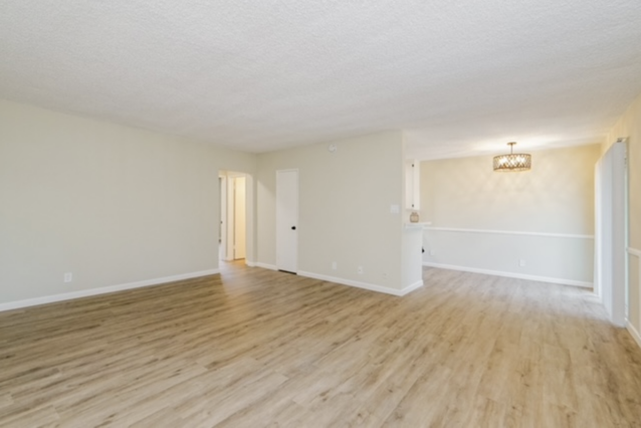 59 Esperanza Ave #D - Photo 2 of 7