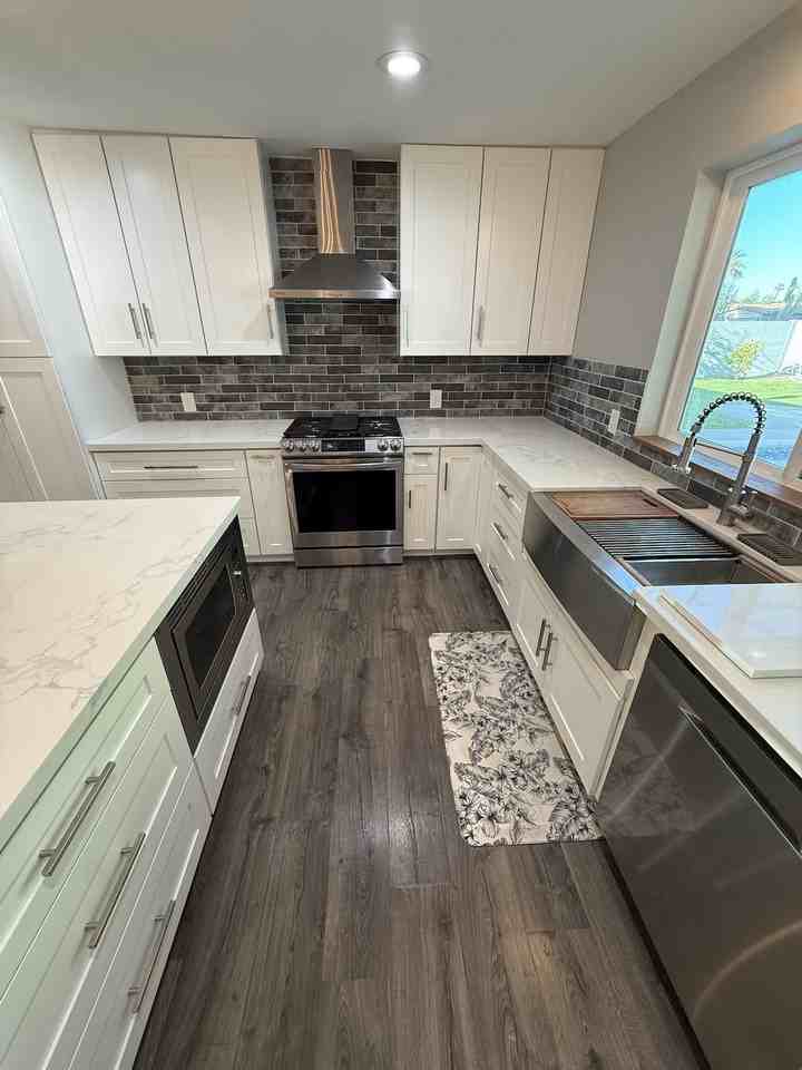 8161 N 1st Dr - Photo 5 of 20