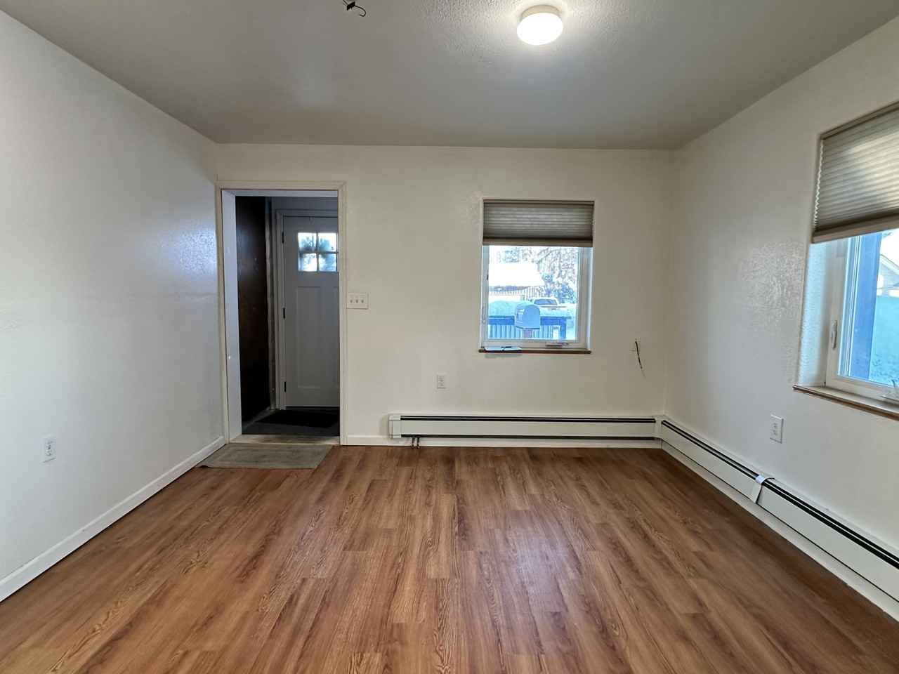 729 9th Ave #A - Photo 3 of 7