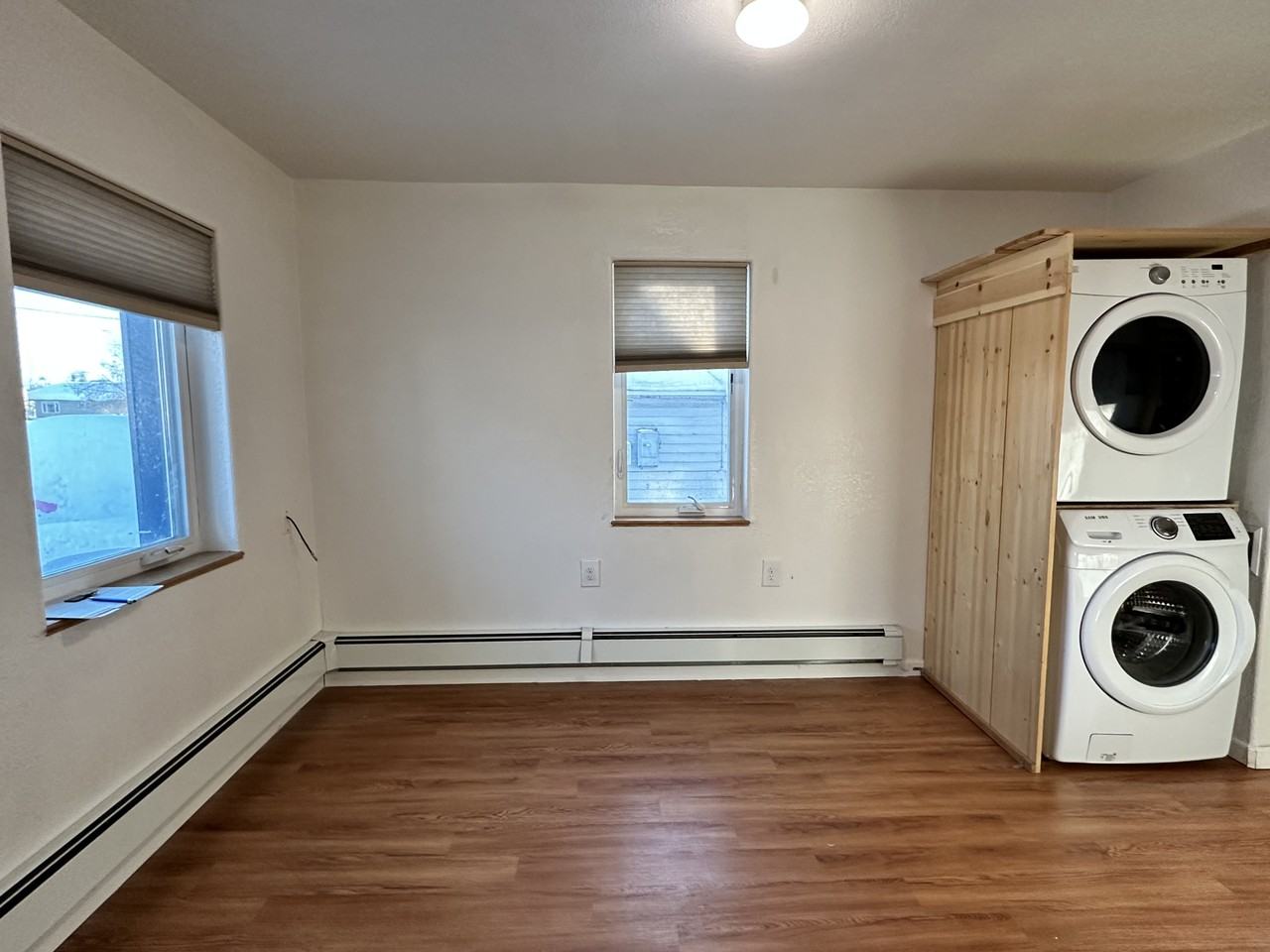 729 9th Ave #A - Photo 4 of 7