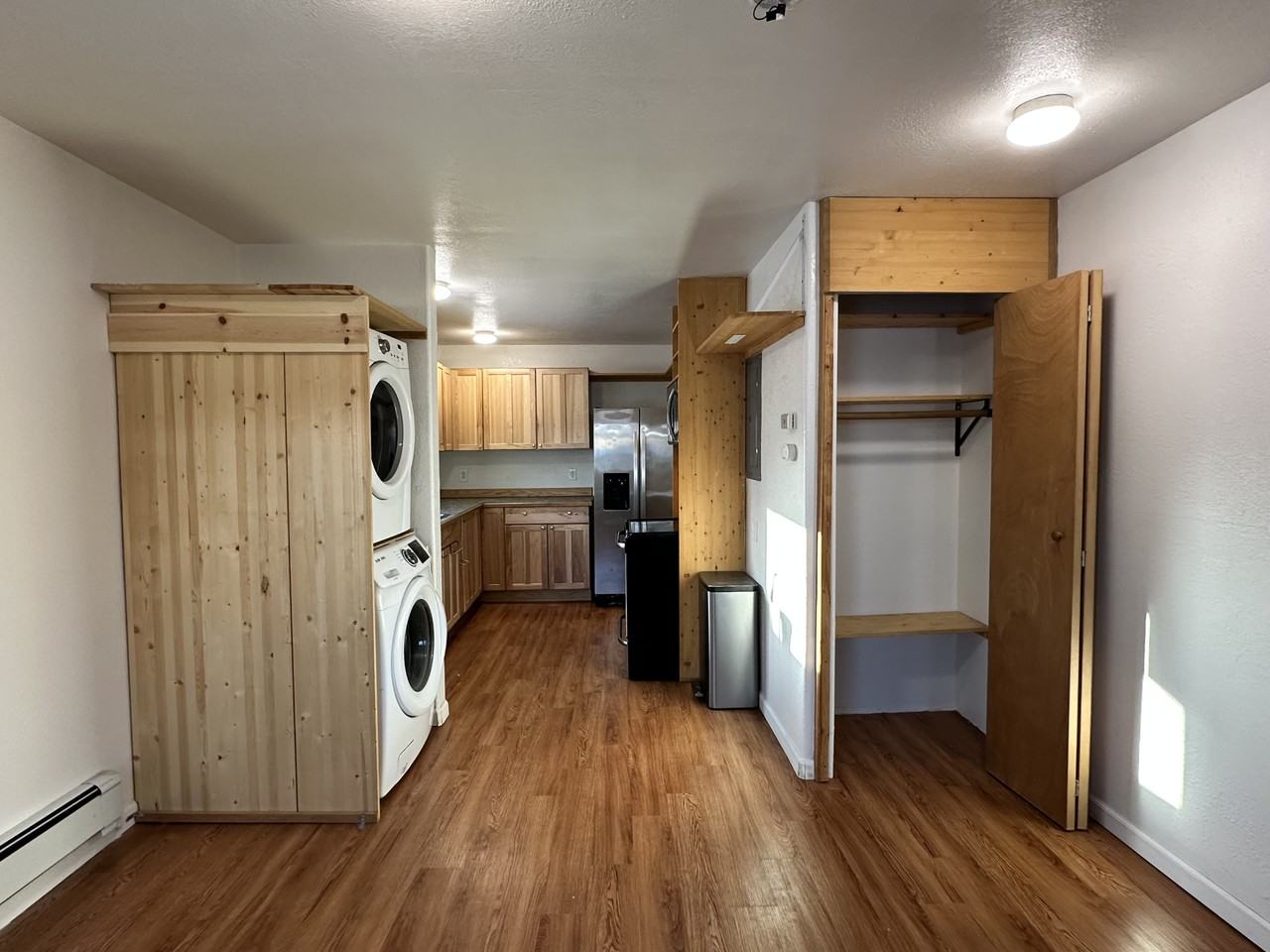 729 9th Ave #A - Photo 6 of 7